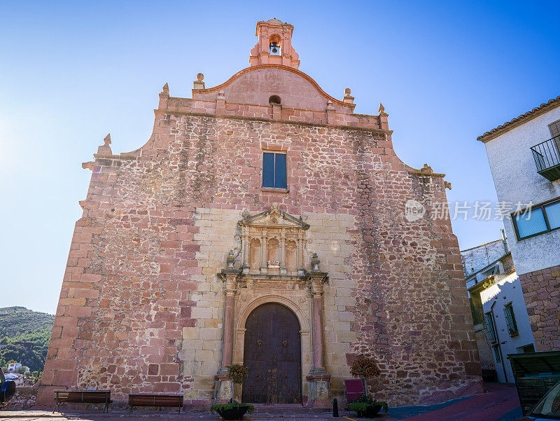 Villafames教堂正面的西班牙rodeno Castellon